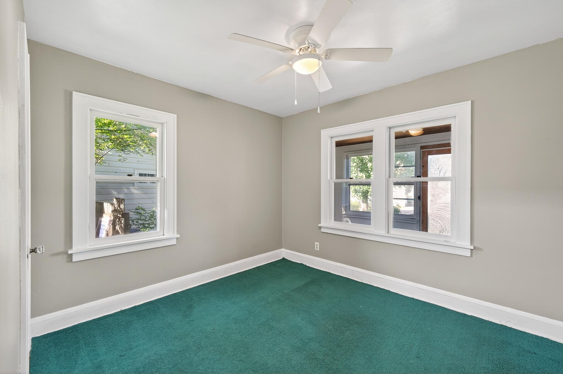 17_834_Iroquois_Ave17_mls.jpg