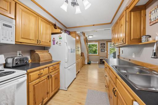 19483 County Road 43, Richmond, MN 56368