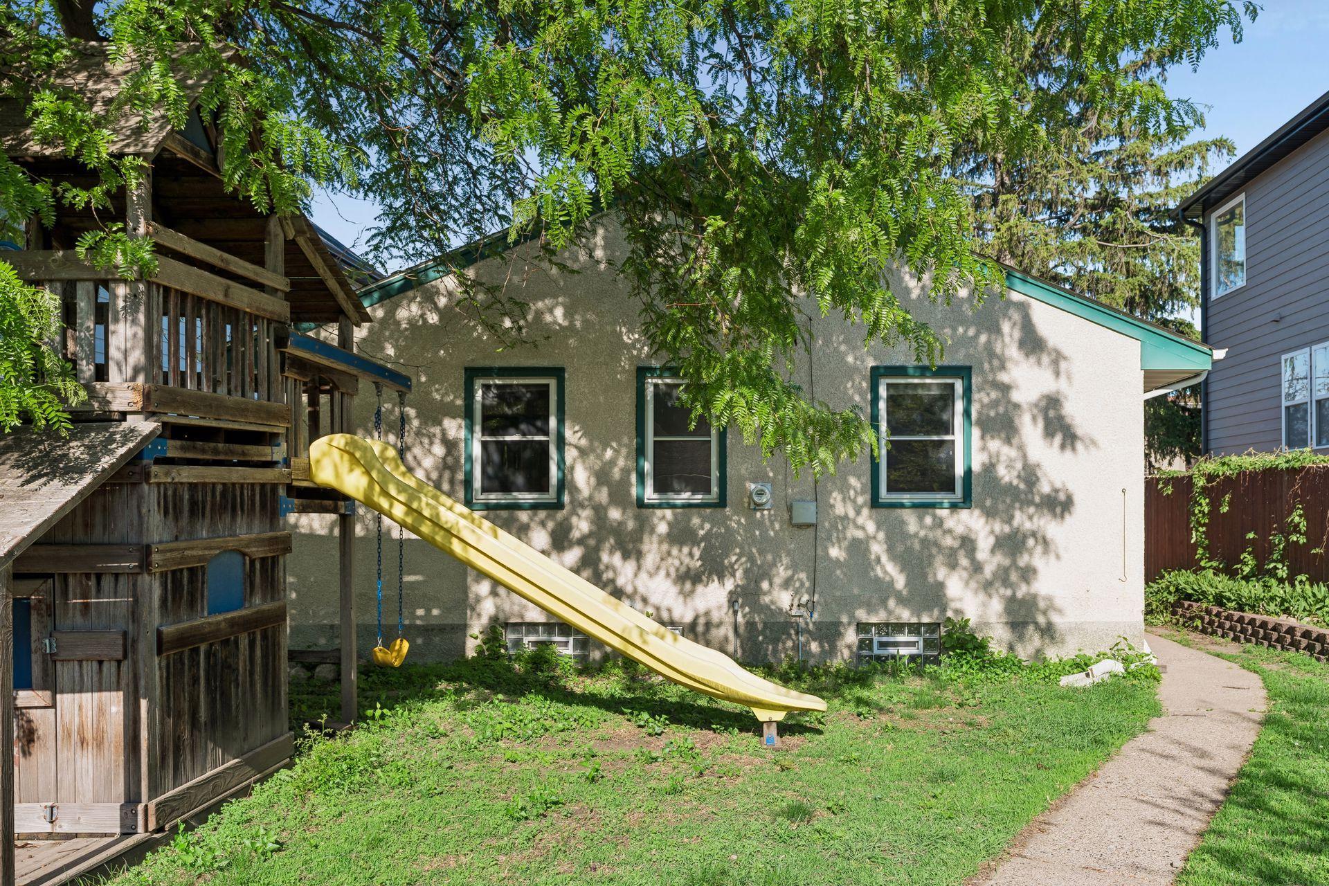 5212 47th Avenue South - Spacecrafting - 0037.jpg