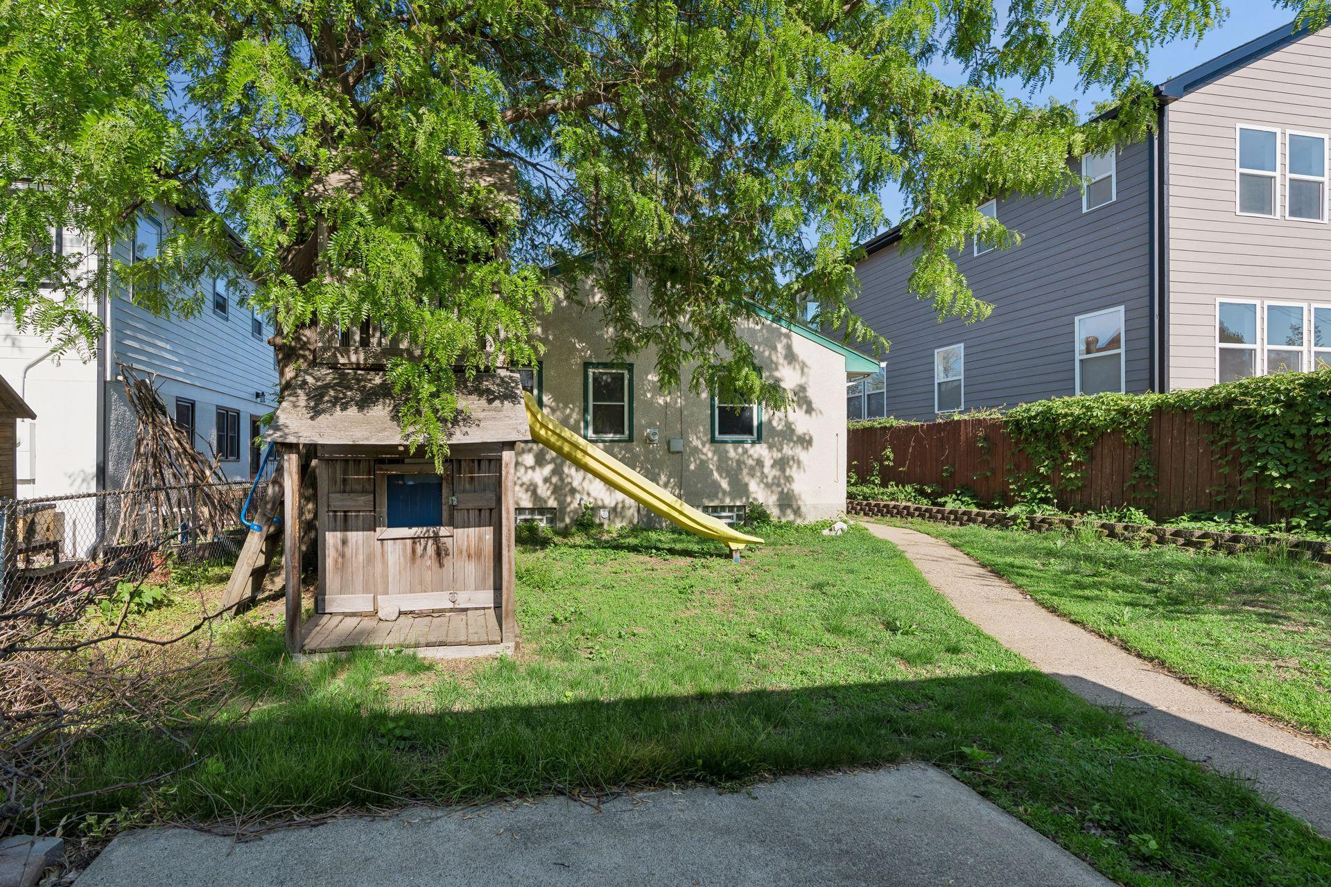 5212 47th Avenue South - Spacecrafting - 0038.jpg