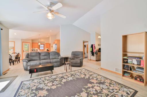 13784 Knollwood Drive, Baxter, MN 56425