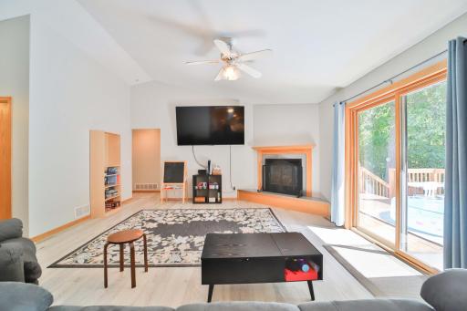 13784 Knollwood Drive, Baxter, MN 56425