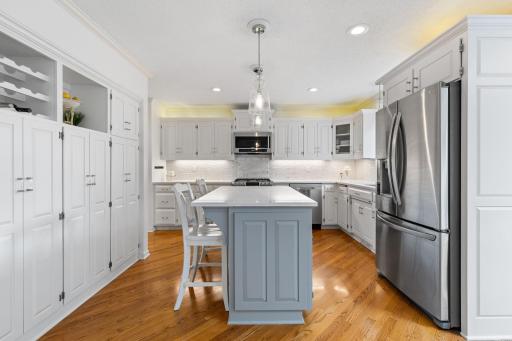 11409 Louisiana Avenue S, Minneapolis, MN 55438