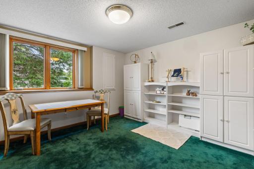 11409 Louisiana Avenue S, Minneapolis, MN 55438