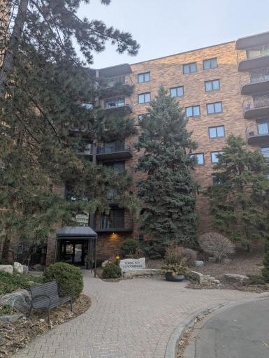 210 W Grant Street, 417, Minneapolis, MN 55403