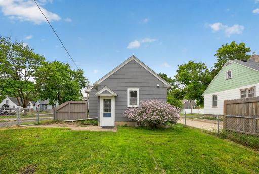 1216 9th Avenue SE, Rochester, MN 55904