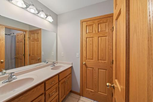 3612 104th Trail N, Minneapolis, MN 55443