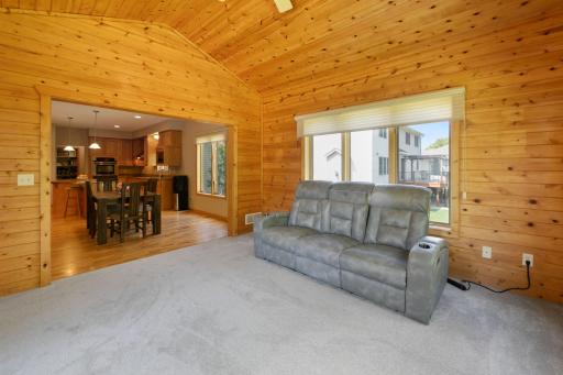 3612 104th Trail N, Minneapolis, MN 55443