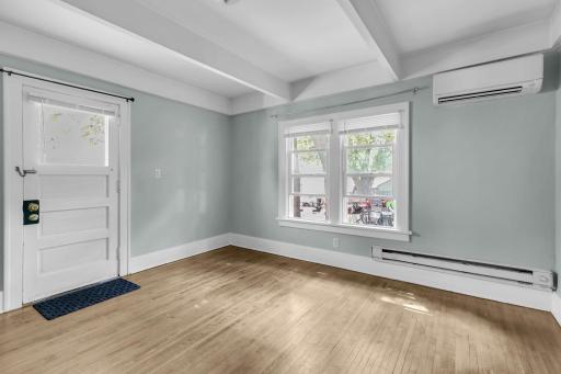 3446 Dupont Avenue N, Minneapolis, MN 55412