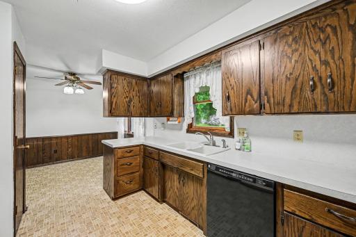 13418 Washburn Drive, Burnsville, MN 55337