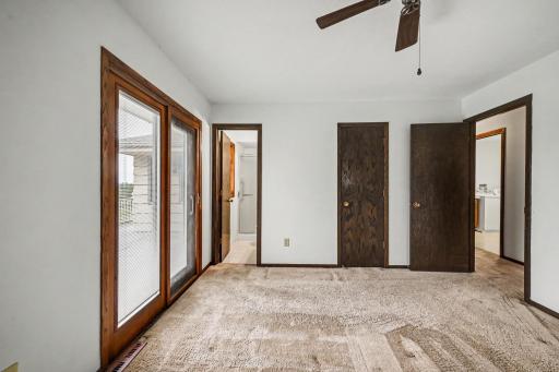 13418 Washburn Drive, Burnsville, MN 55337