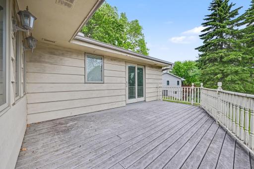 13418 Washburn Drive, Burnsville, MN 55337