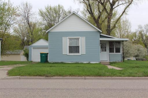 336 W Main Street W, Mayville, ND 58257