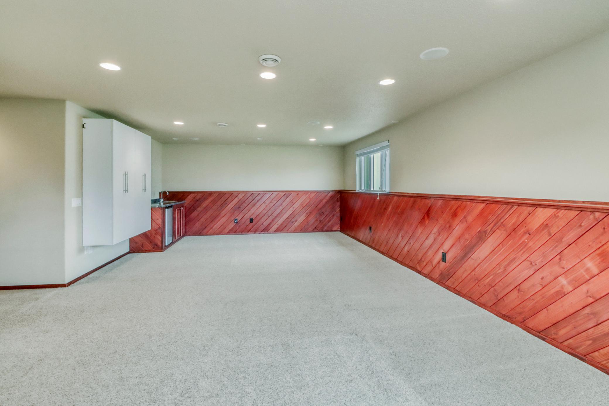Basement1_4.JPG