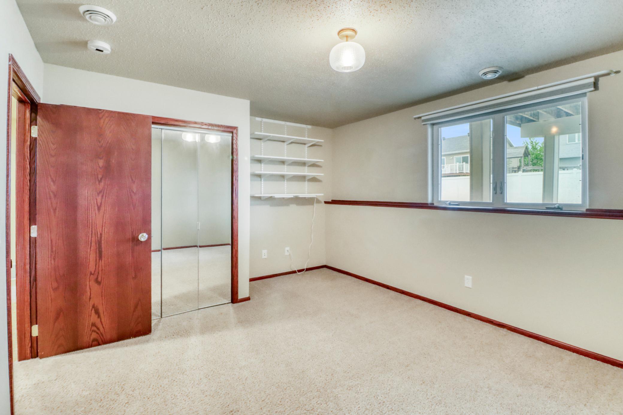 Basement Bedroom2_1.JPG