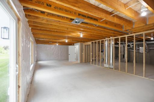 2050 13th Street NW, Faribault, MN 55021