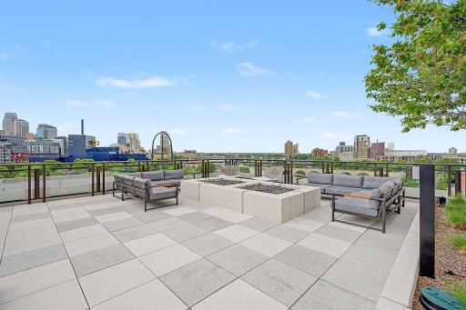 Room Top Patio | Fire Pit
