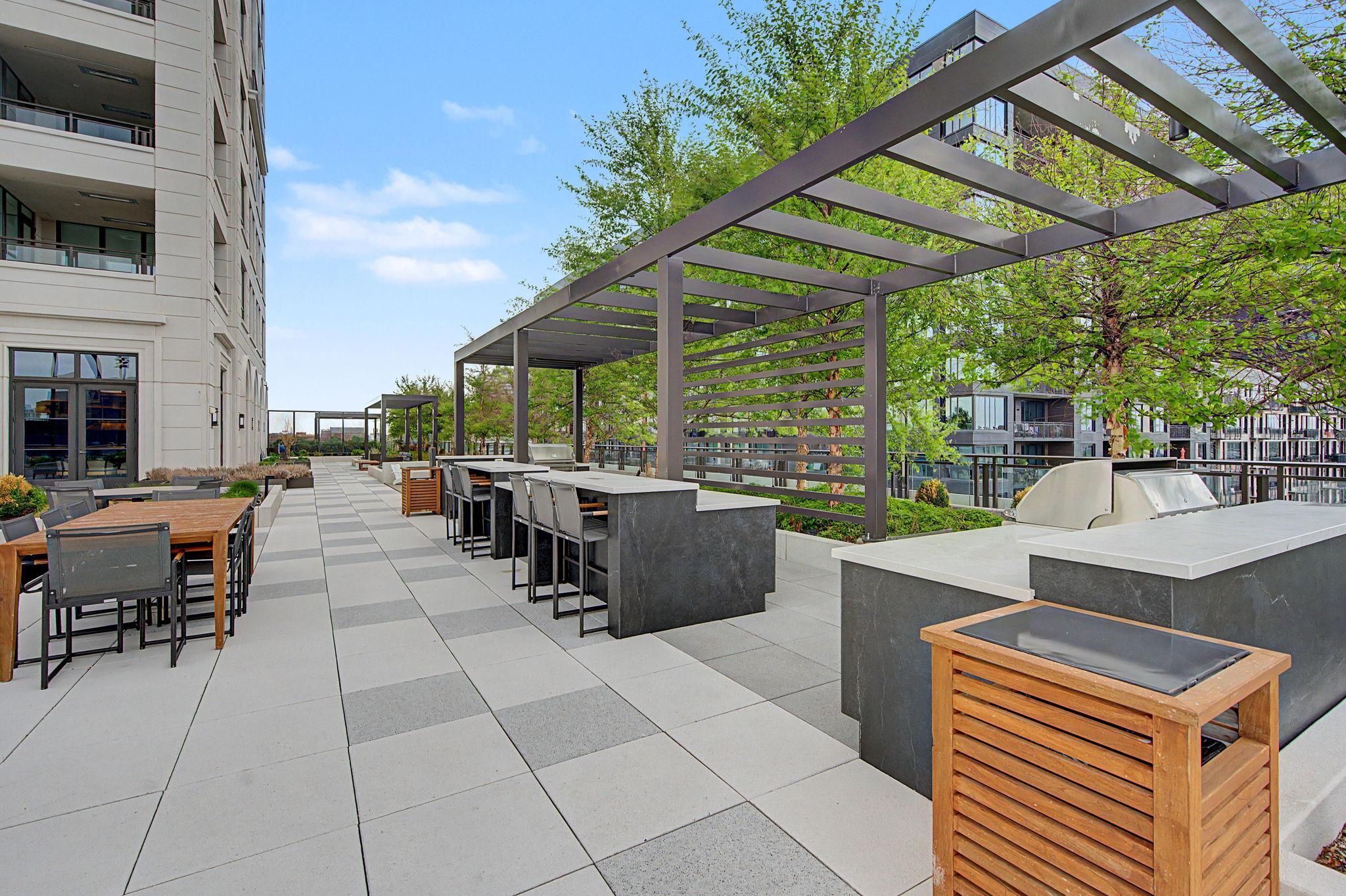 Roof Top Grilling Areas