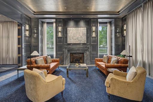 Common Space | Sitting Room/Library