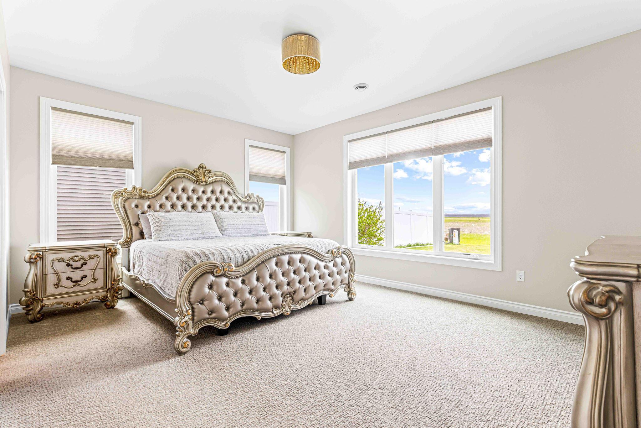 5419 Master Bedroom.jpg
