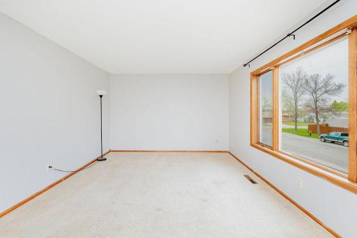 305 6th Street NW, West Fargo, ND 58078