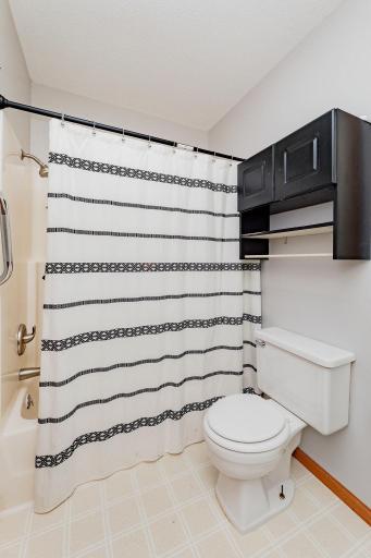 305 6th Street NW, West Fargo, ND 58078