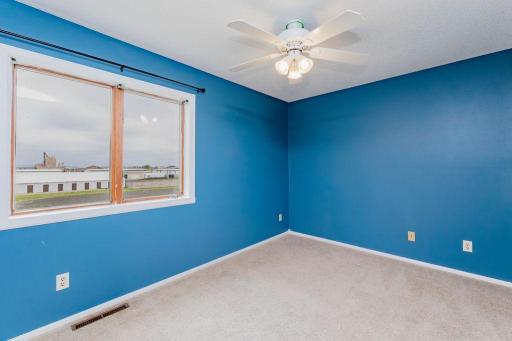 305 6th Street NW, West Fargo, ND 58078
