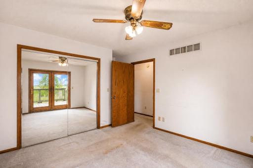 18863 890th Avenue, Albert Lea, MN 56007