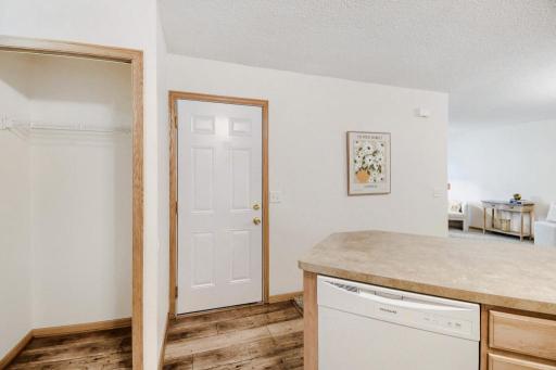 2455 Yellowstone Drive, 115, Hastings, MN 55033