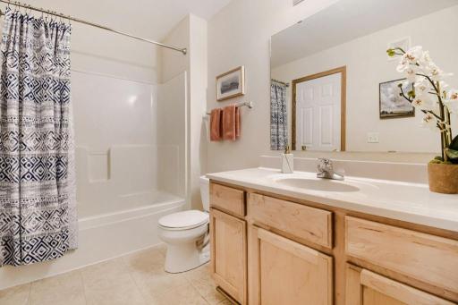 2455 Yellowstone Drive, 115, Hastings, MN 55033