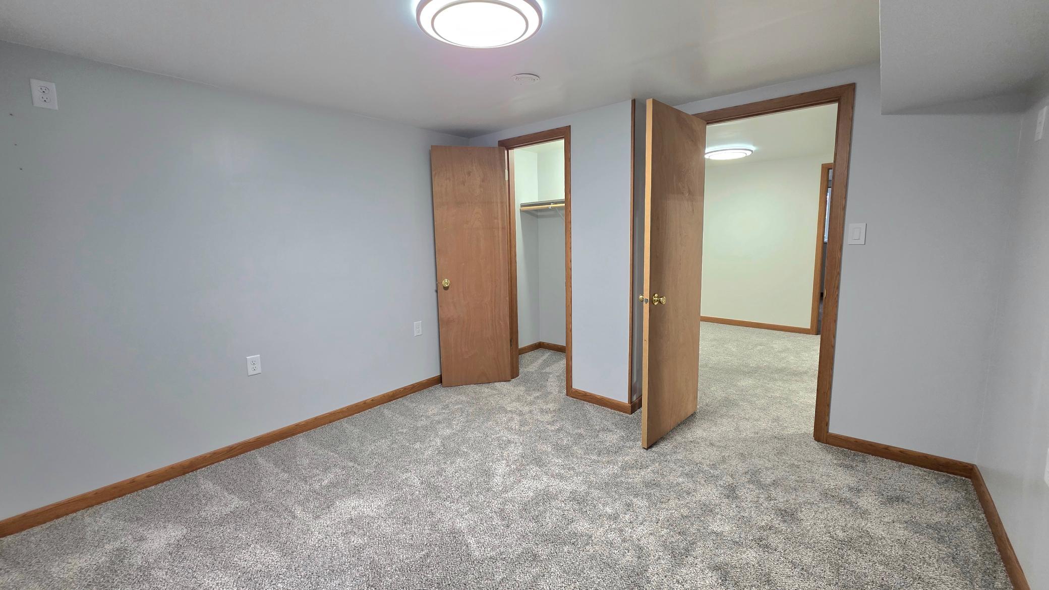 #4 bed with lighted closet