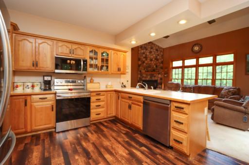 38462 498th Street, North Mankato, MN 56003