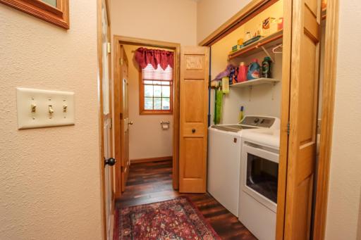 38462 498th Street, North Mankato, MN 56003