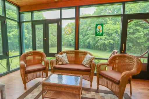 38462 498th Street, North Mankato, MN 56003