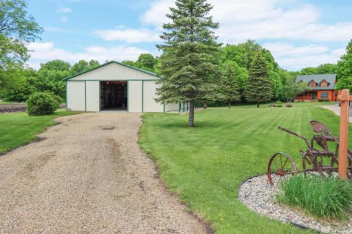 38462 498th Street, North Mankato, MN 56003