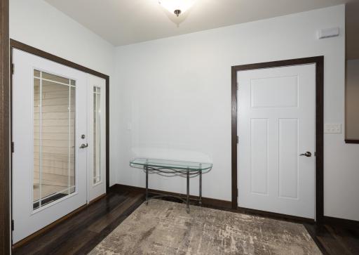 647 43 1/2 Avenue S, Moorhead, MN 56560