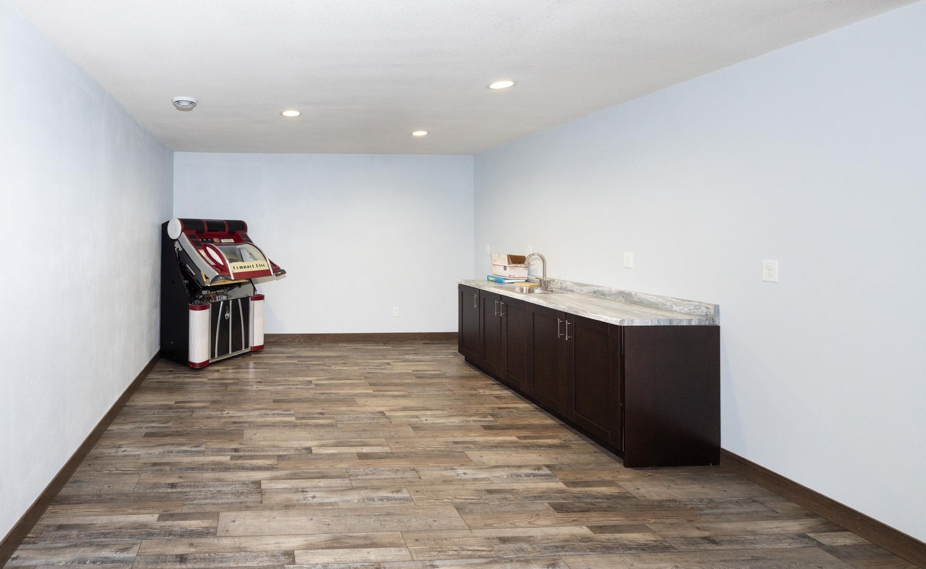 Basement Family Room Wet Bar!