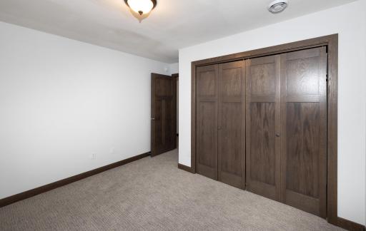 647 43 1/2 Avenue S, Moorhead, MN 56560