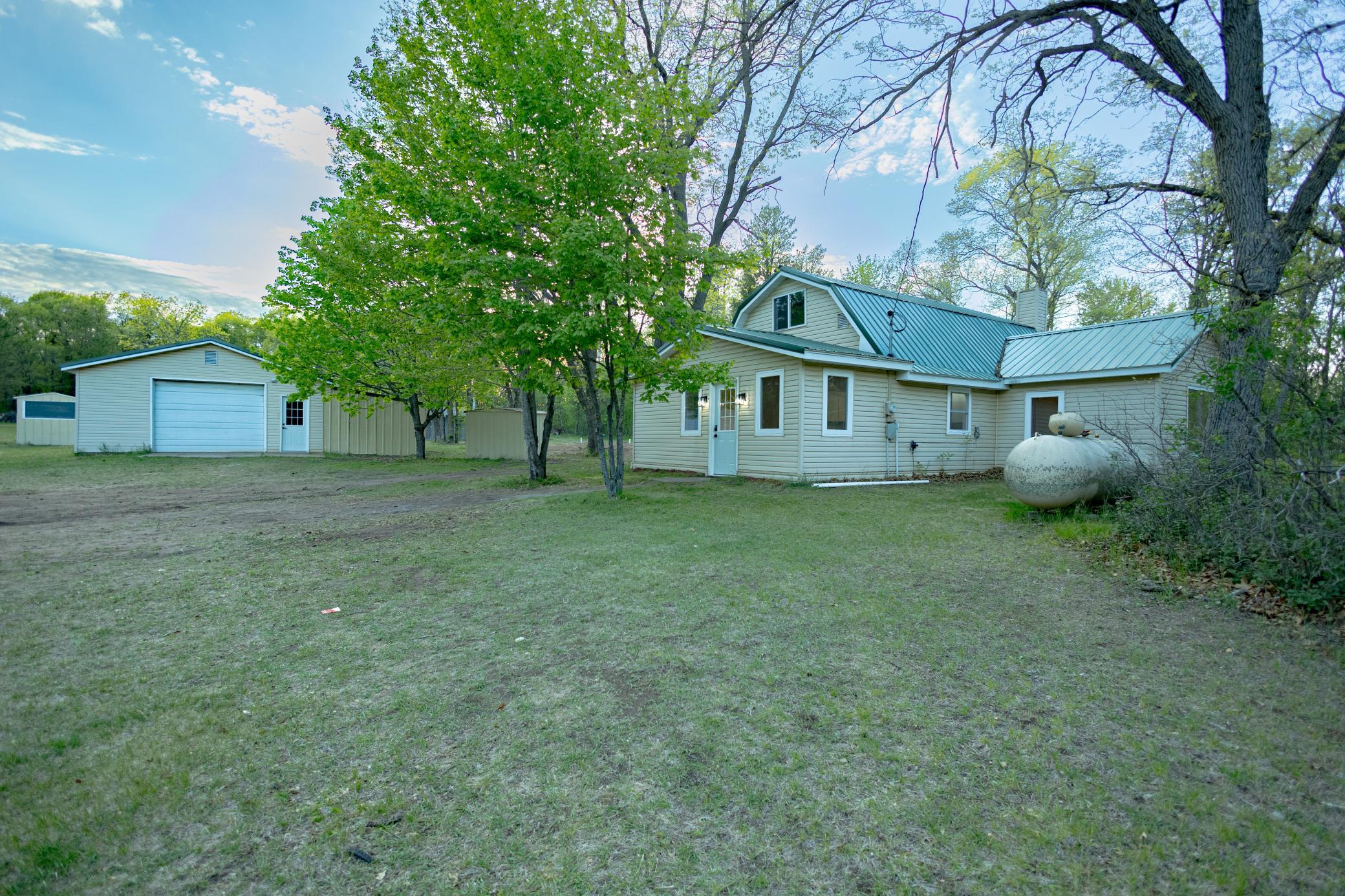 1-print-2481-sunny-acres-ln.jpg