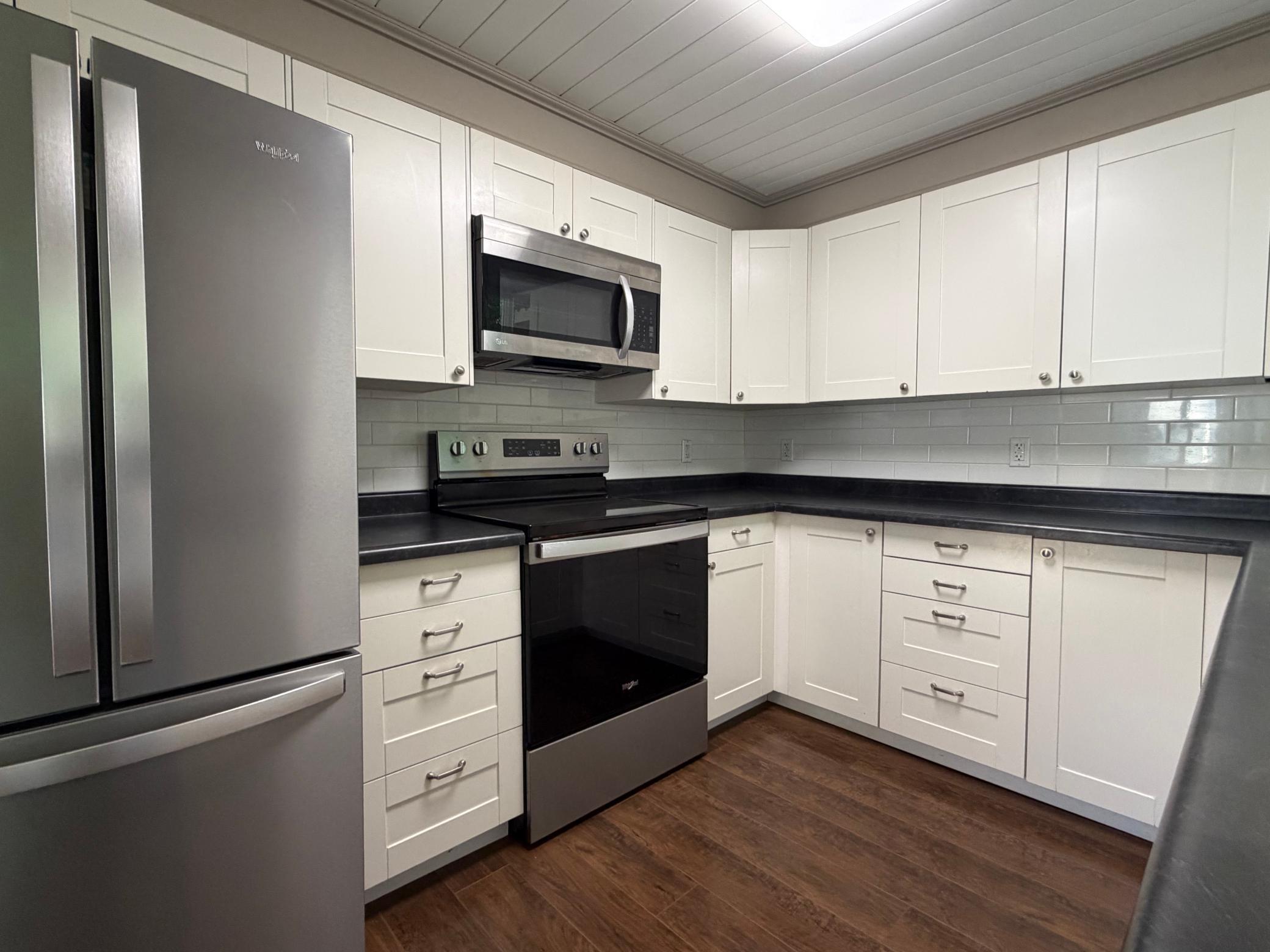 Kitchen - #3.jpg