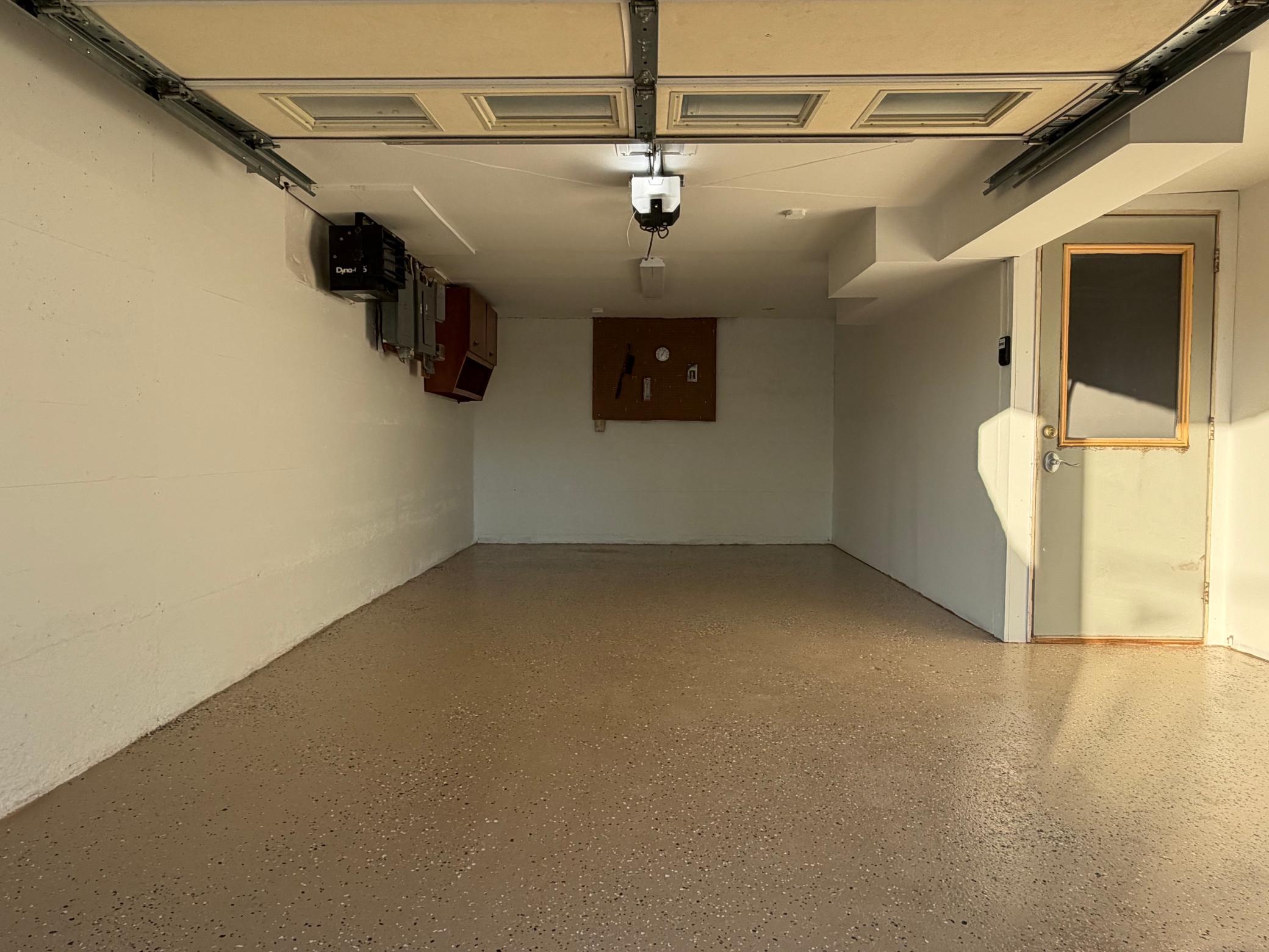 Garage - #1.jpg
