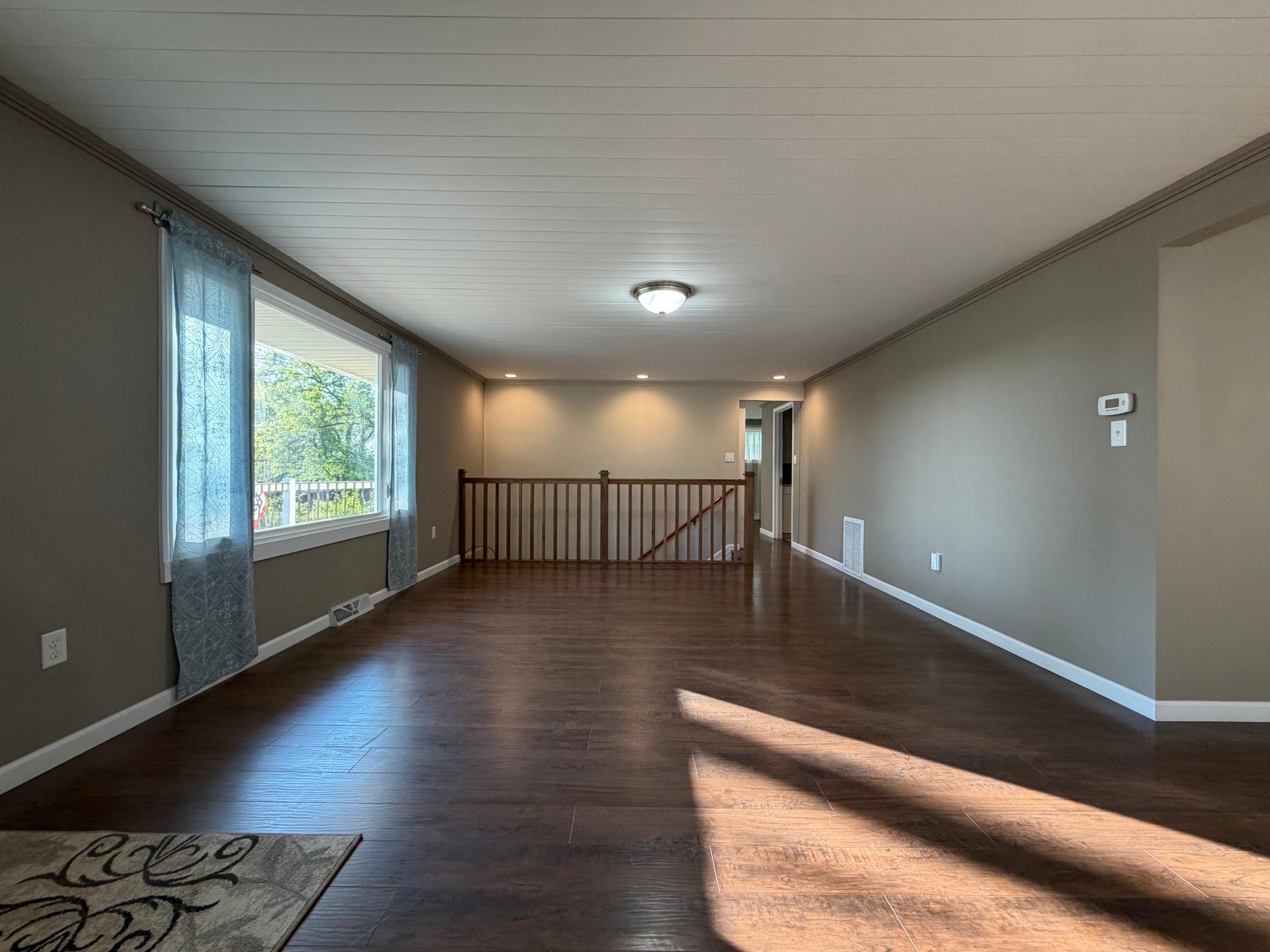 Living Room - #1.jpg