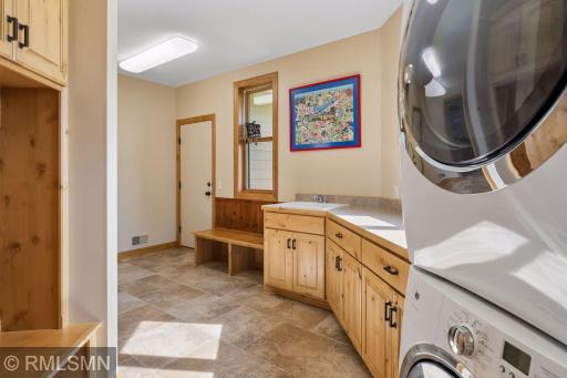 Mud Room/Laundry
