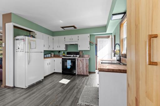 5030 SW County Road 1 SW, Pequot Lakes, MN 56472