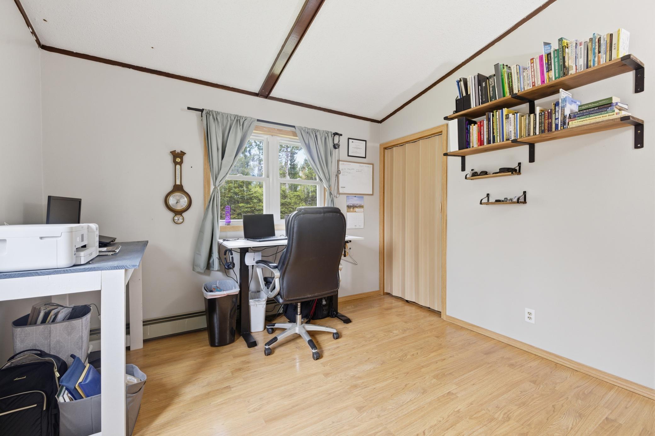 30-Interior.jpg