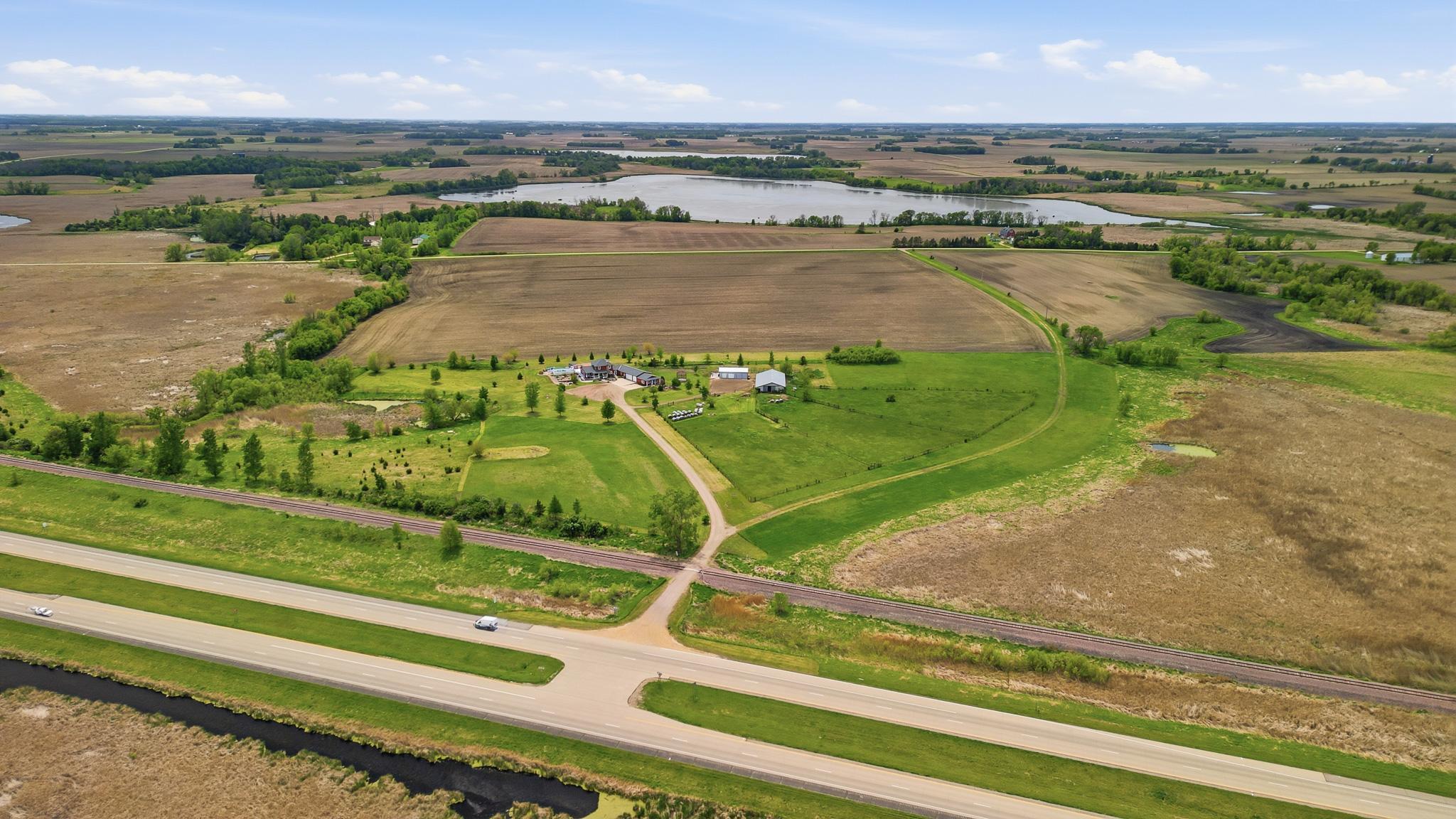 dji_fly_20260520_031742_233_1779302497674_aeb.jpg