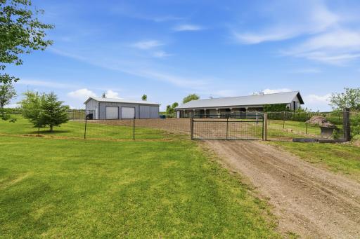 20811 Ocean Road, Janesville, MN 56048