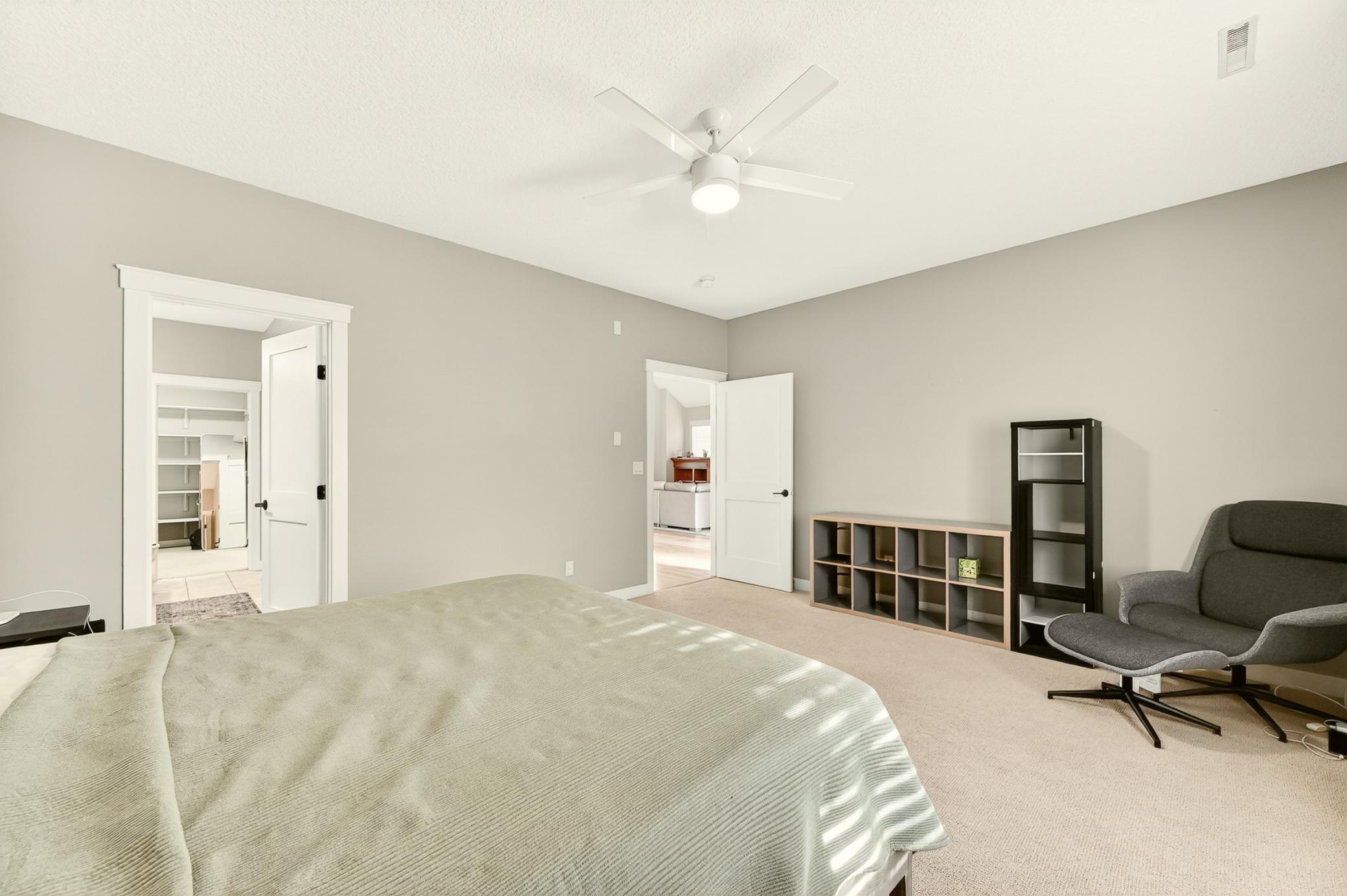 Primary Room - Main Floor