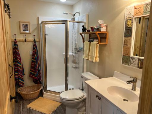 guest bath 2.jpeg