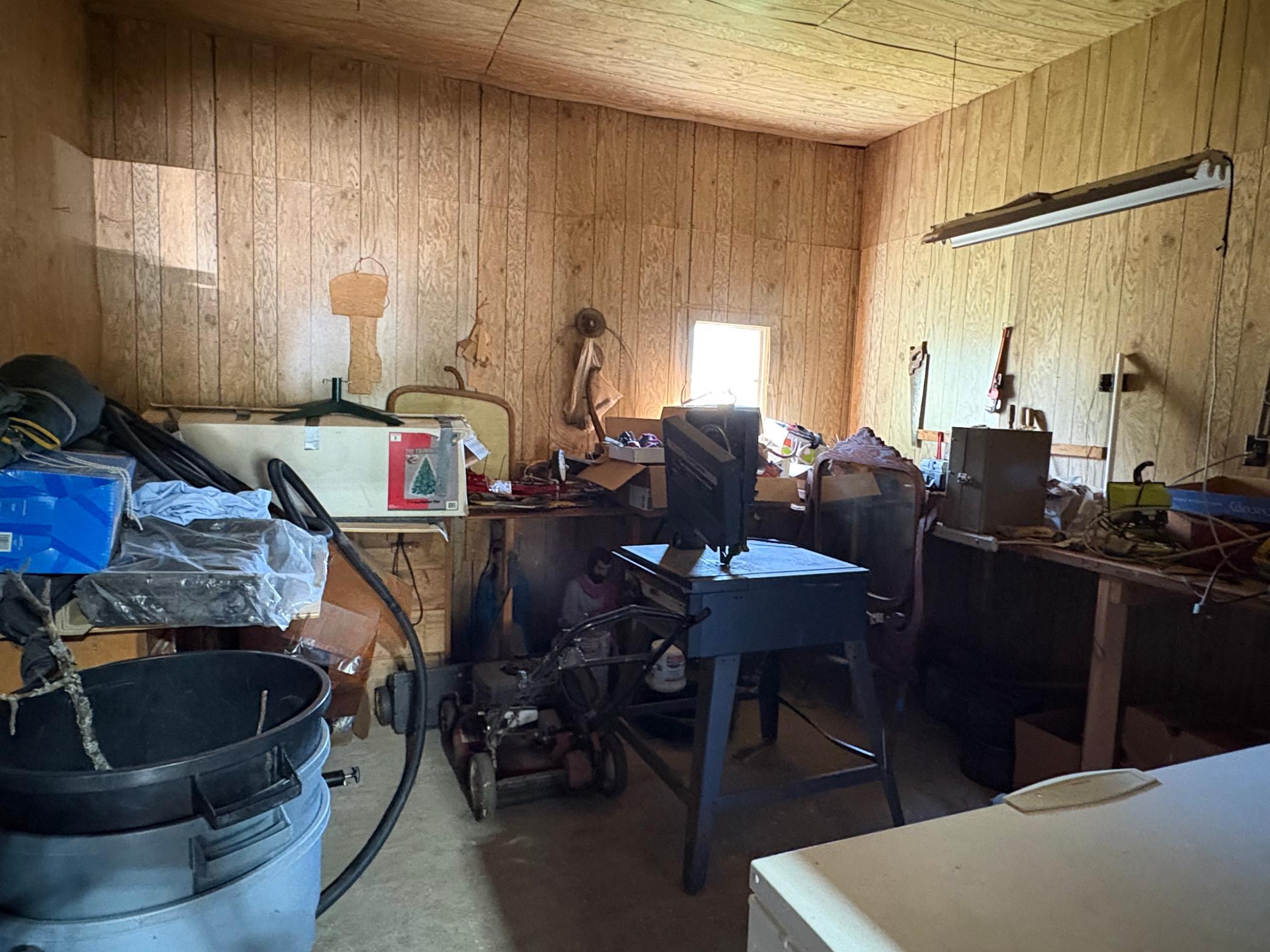 Garage Work Room